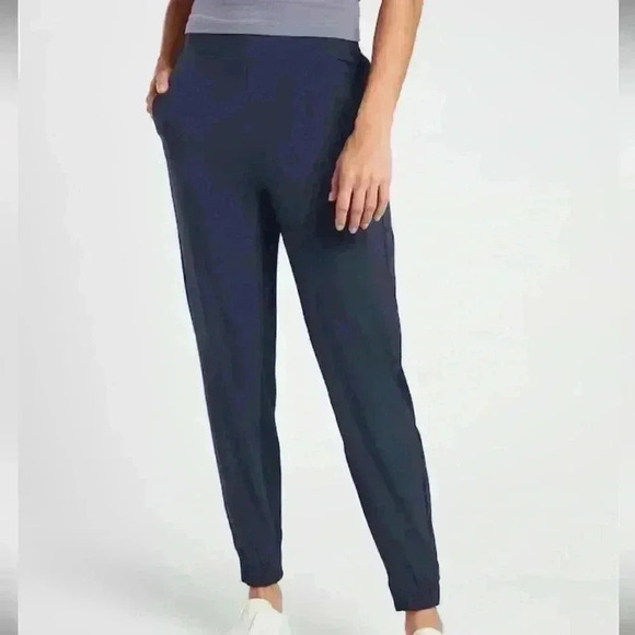 Athleta Brooklyn Jogger in Navy Size 24 NWT - Picture 1 of 12